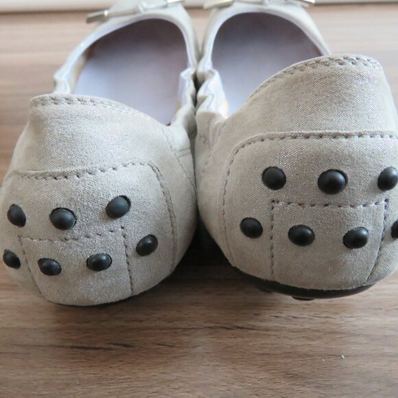 TOD'S Dee Laccetto Silver Metallic Leather Foldable Ballet Flat Shoes Size US 6 - Picture 9 of 13